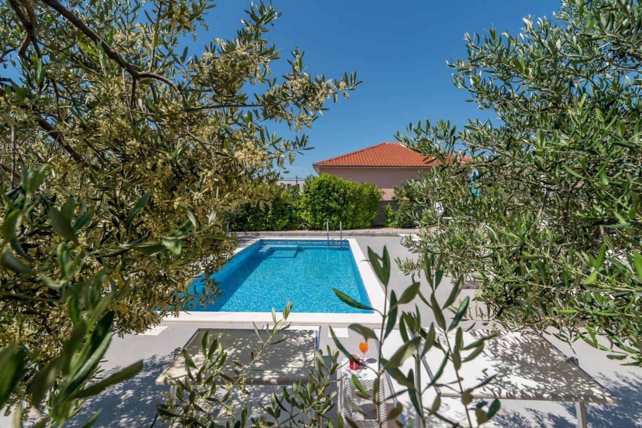 Apartmani Ville Vengo Trogir Exterior photo
