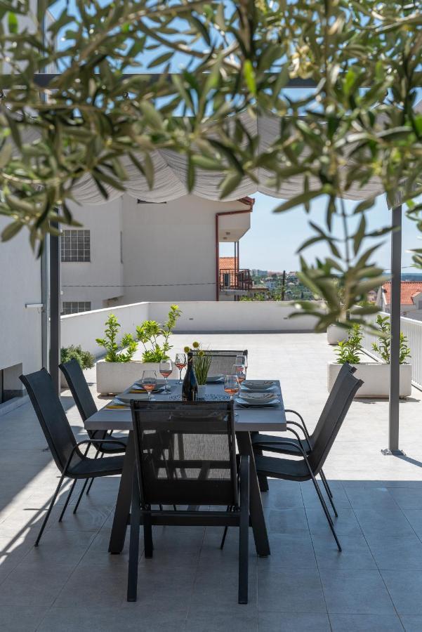 Apartmani Ville Vengo Trogir Exterior photo