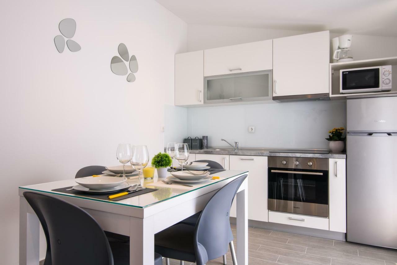 Apartmani Ville Vengo Trogir Exterior photo