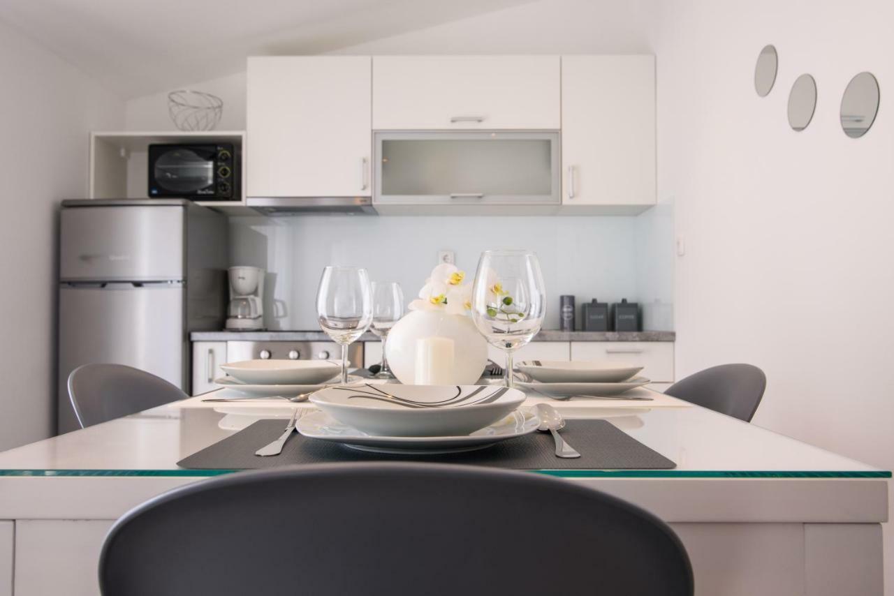 Apartmani Ville Vengo Trogir Exterior photo
